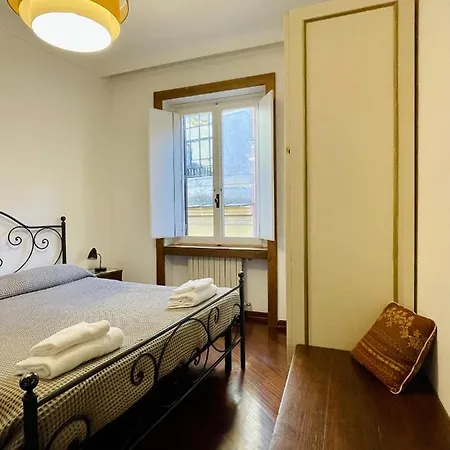 Martina Al Colosseo Apartment Rome